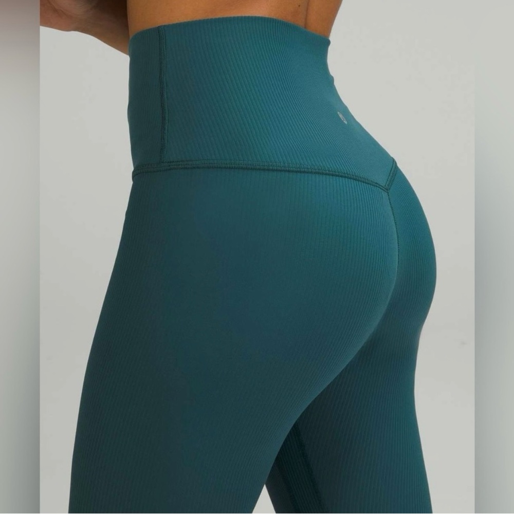 Lululemon Align Ribbed High Rise Crop 23” - Picture 3 of 12